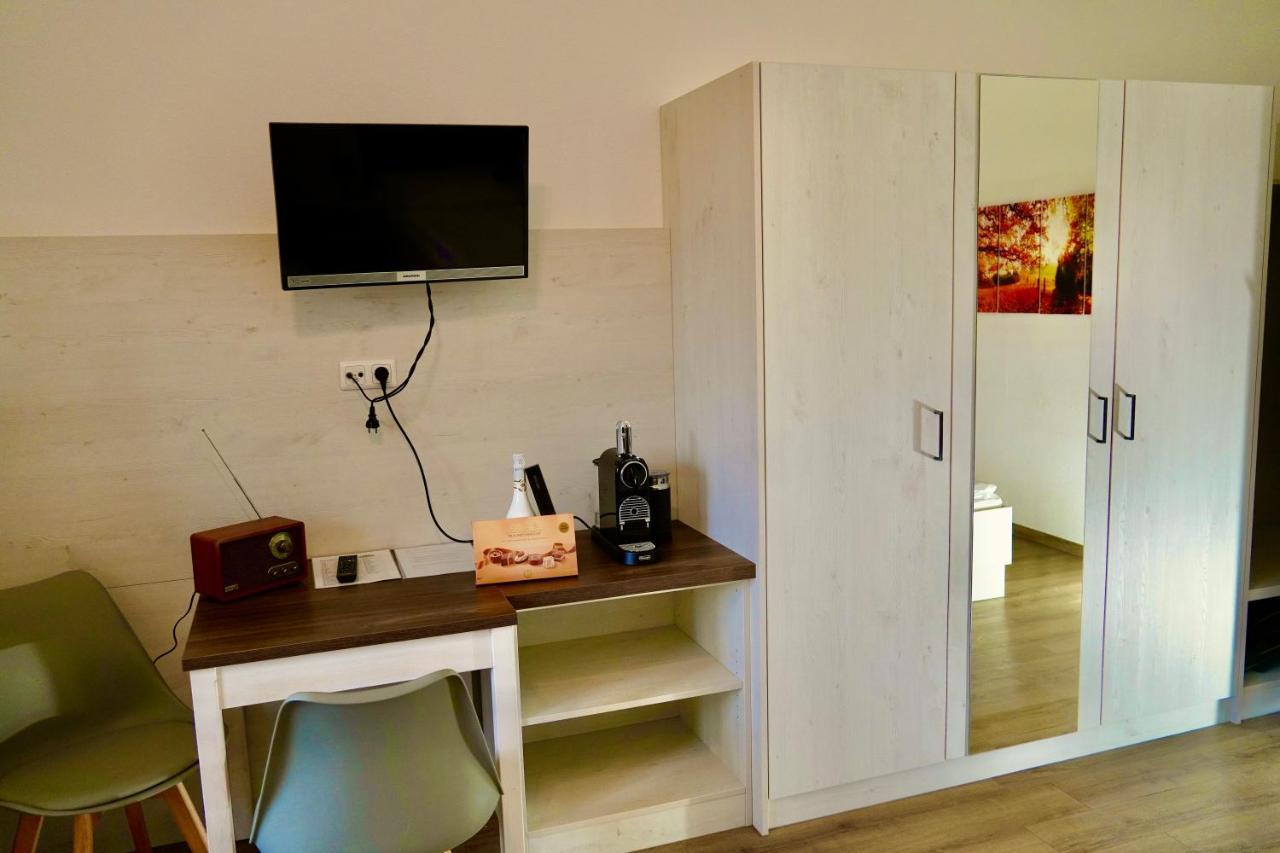 Hallelujah - Wunderschoenes Und Gepflegtes Apartment Mit Bademantelgang Zur Therme Bad Griesbach  Exterior foto